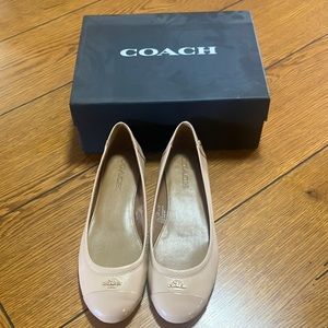 Coach, nude flats , almost new